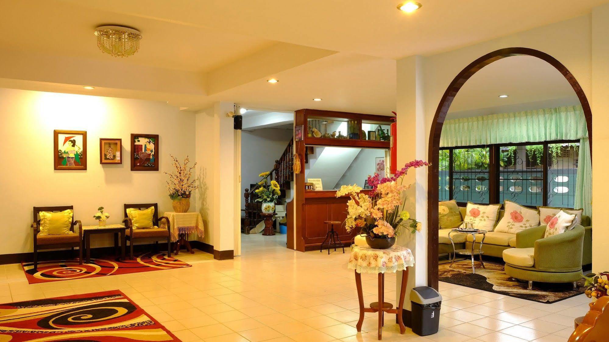 Baan Issara Boutique Hotel Nan Exterior photo